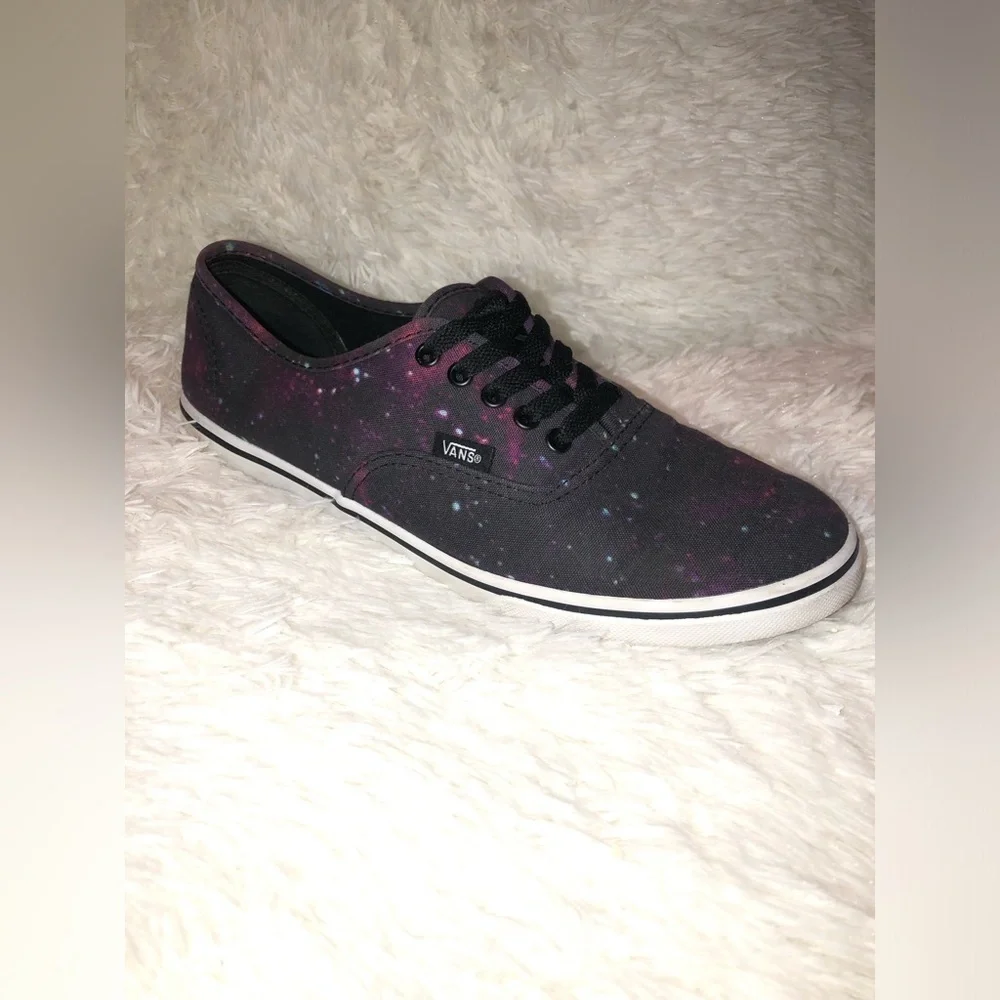 Vans Men's/ Women’s Cosmic Black and Purple Sneakers size 8.5 M and 10 W.